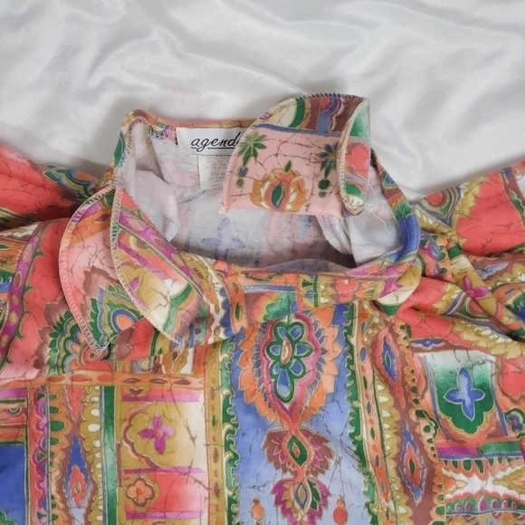 VINTAGE Boho Print Tunic Top with Short Sleeves in Size Small with Shoul… - Picture 4 of 5